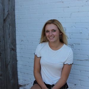 Meet your Posher, Jacy